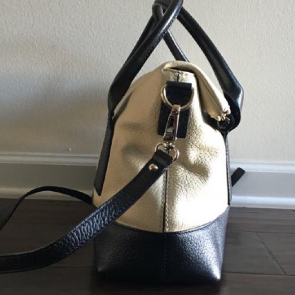 New York Pebbled Satchel/Crossbody Bag - Picture 3 of 11